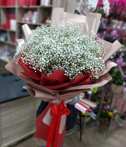 Букет цветов из: Гипсофила в Солуно-Дмитриевском