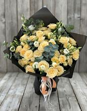 Букет цветов из:  Розы и Лизиантусы в Солуно-Дмитриевском