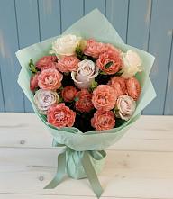 Букет цветов из:  Розы в Солуно-Дмитриевском