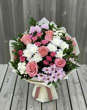 Букет цветов из:  Альстромерии, Гвоздики, Розы и Хризантемы в Солуно-Дмитриевском