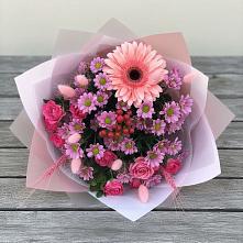 Букет цветов из:  Розы, Герберы и Хризантемы в Солуно-Дмитриевском