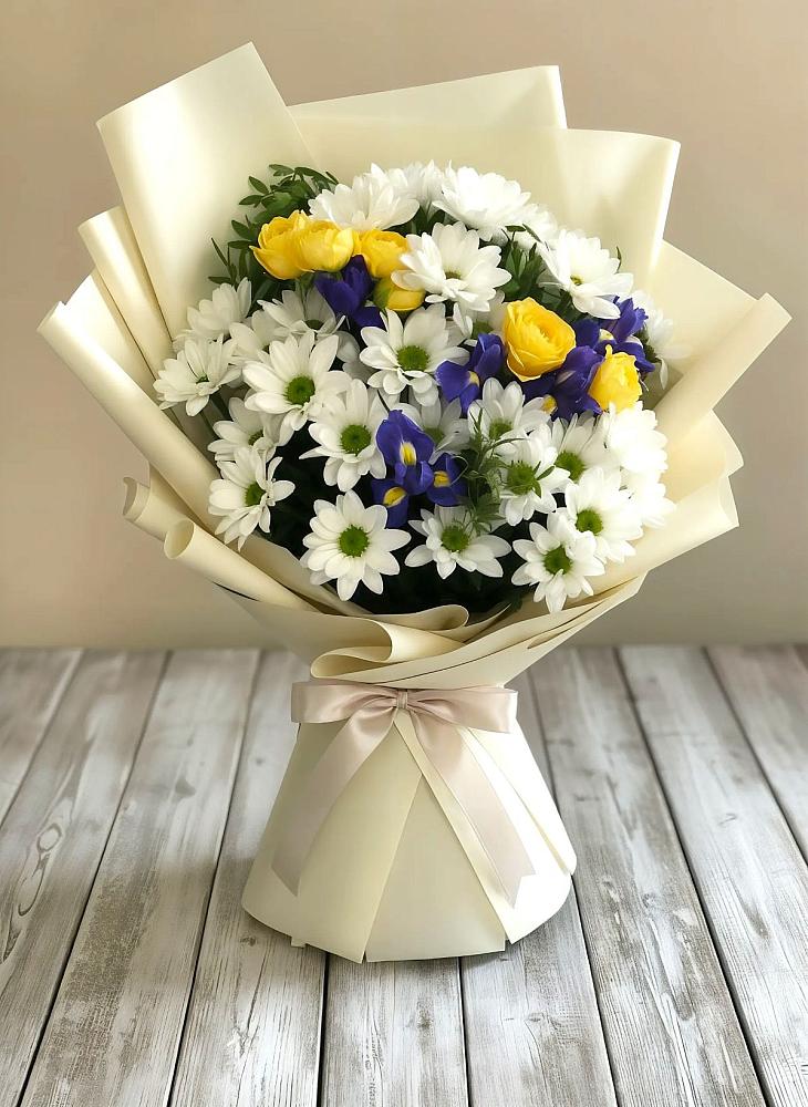 Букет цветов из: Ирисы, Хризантемы и Розы в Солуно-Дмитриевском