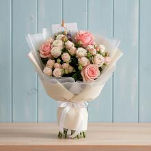 Букет цветов из:  Розы в Солуно-Дмитриевском